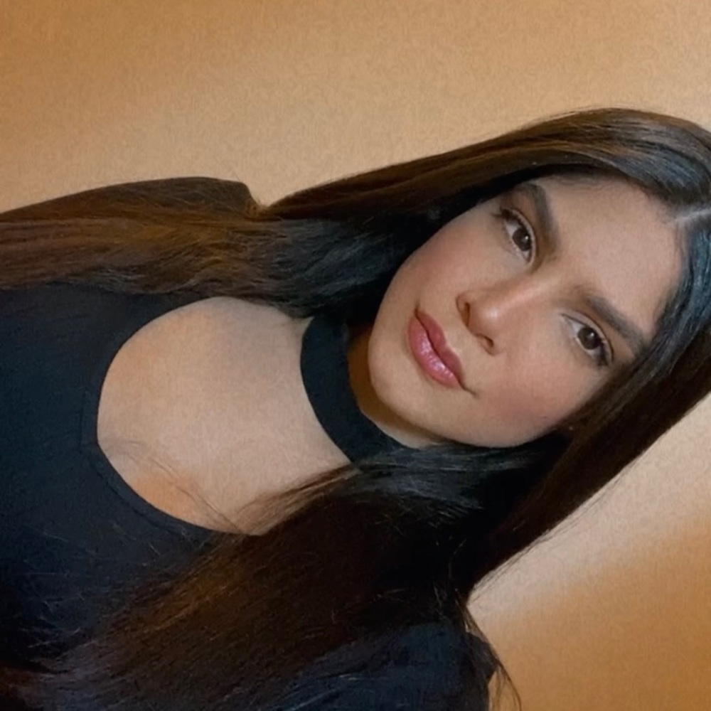 Meet your Posher, Sharina